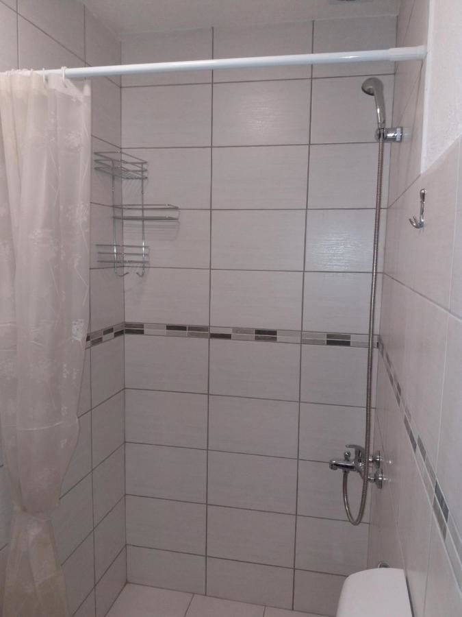 Апартаменты Apartman Donji Kraj Цетине-15