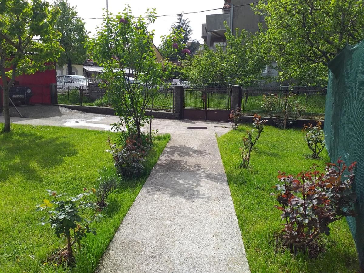 Апартаменты Apartman Donji Kraj Цетине-19