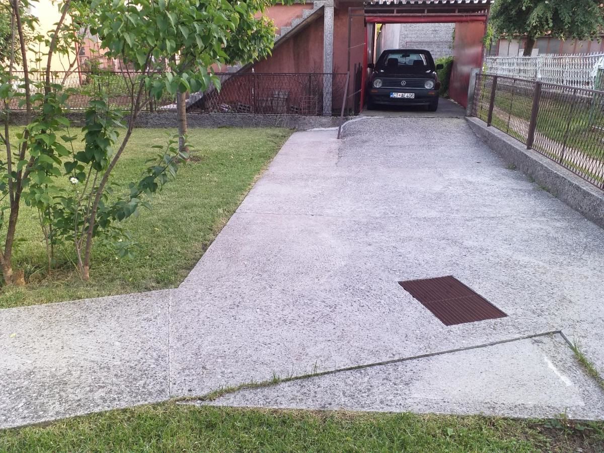 Апартаменты Apartman Donji Kraj Цетине-23